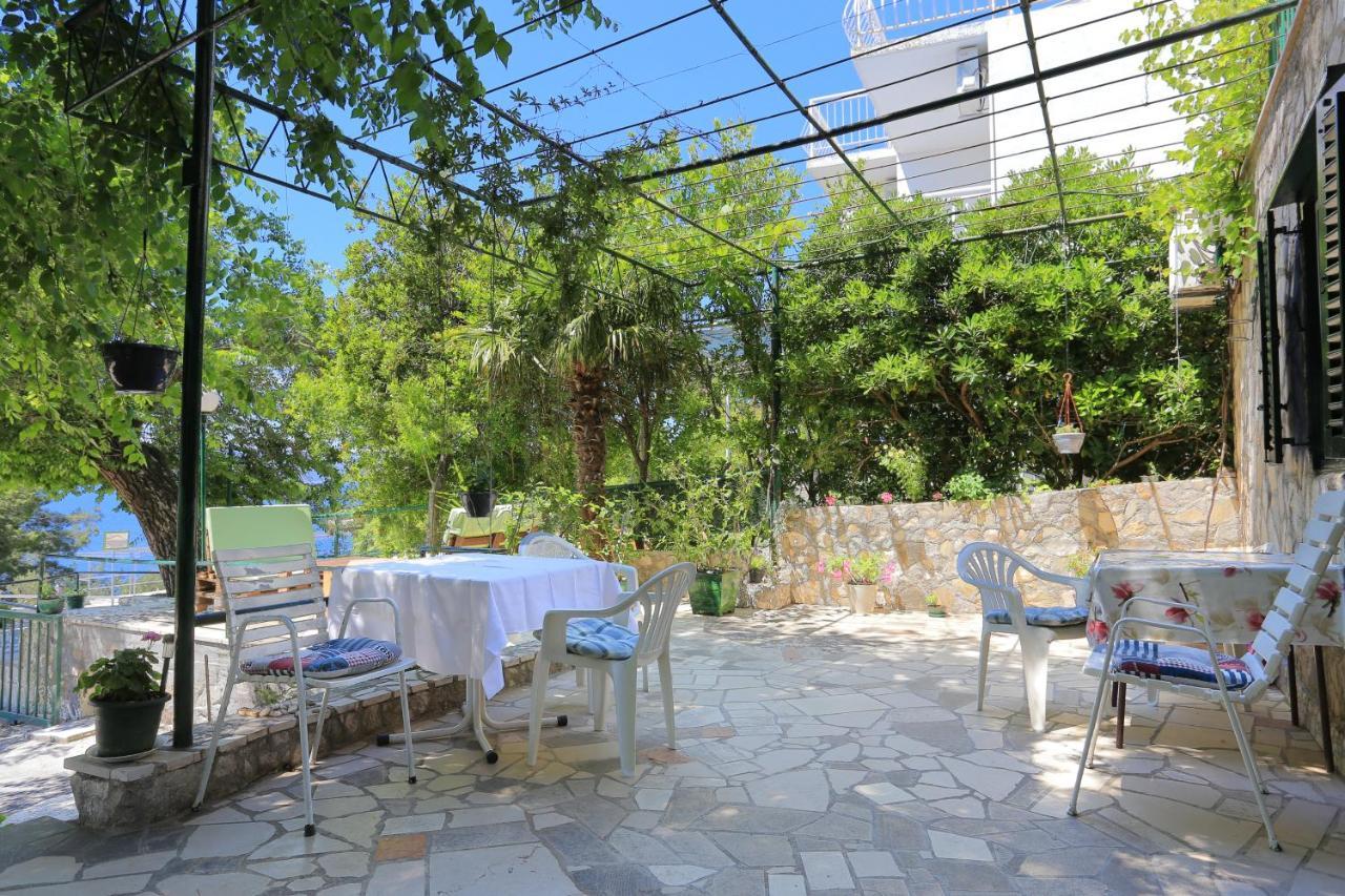 Apartments By The Sea Lokva Rogoznica, Omis - 18638 מראה חיצוני תמונה