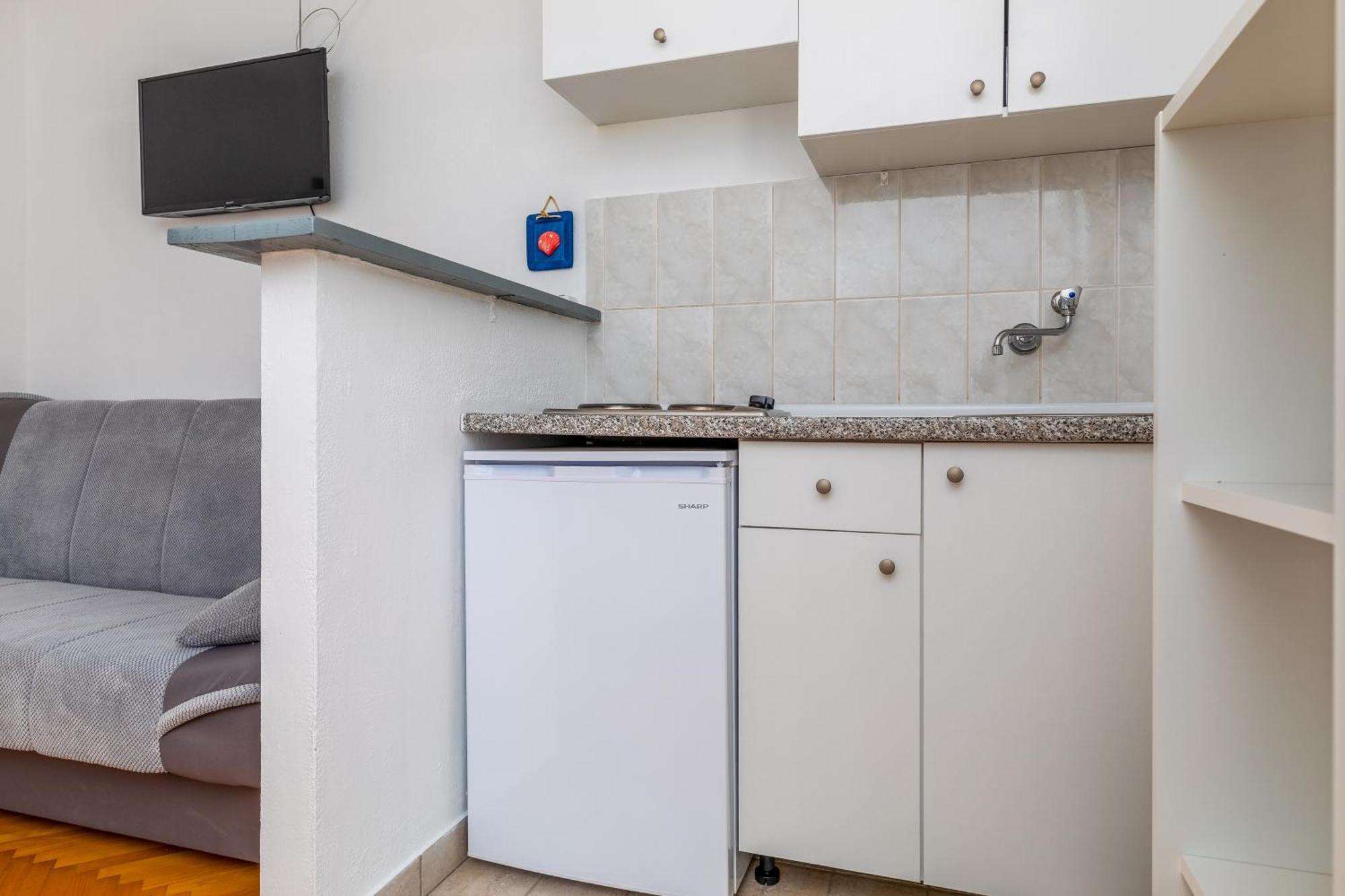 Apartments By The Sea Lokva Rogoznica, Omis - 18638 חדר תמונה